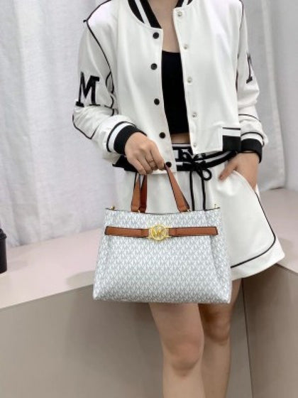 Michaell Korss Jet Set Monogram-Print Shoulder Bag with Original Box(ZYDROP)