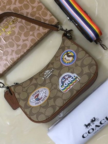 Coachh Teri Shoulder Bag with Patches and Original Box(ZYDROP)AV112