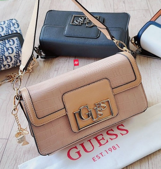 Guesss Women's Ginevra Shoulder Bag with Box(ZYDROP)AV185