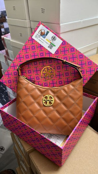 Toryy Burchh Maxi Hobo with Original Box and Dust Bag (ZYDROP)AV284