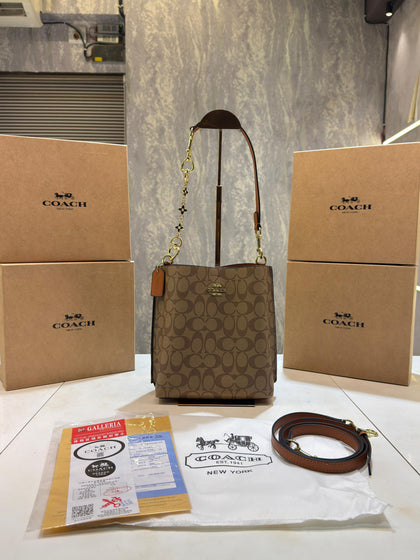 Coachh Mollie Signature Bucket Bag With Extra Long Sling and Carry Bag & OG Box (Zydrop)
