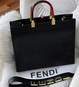Fendii Roma Plain Ladies Trendy Leather Handbag (ZYDROP)AV129