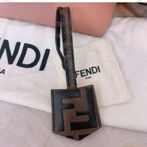 Fendii By The Way Boston Bag with Box and Dust (ZYDROP)AV127