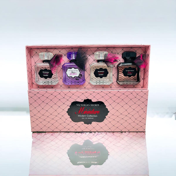 Viicctoria secrret gift set of 4