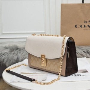 Coacch Leatheer Premium Quality with OG Box (ZYDROP)AV086