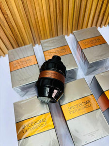 VIKTOR & ROLLF SPICEBOMB EXTREME EDP POUR HOMME (ZYDROP)